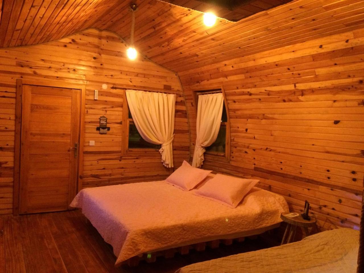Green Pine Beach & Bungallows 히사뢰뉘 외부 사진